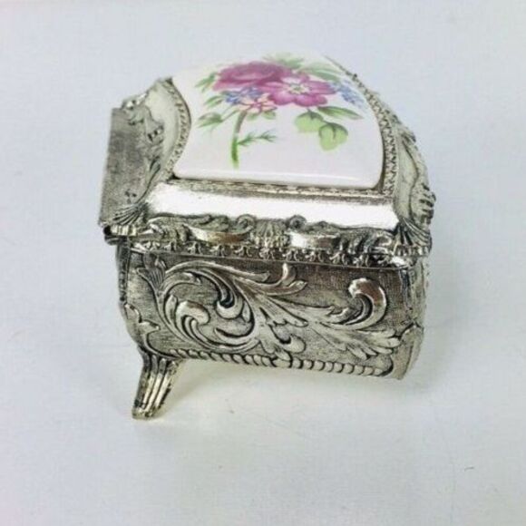Vintage Silver and Porcelain Hand Painted Velvet Lined Jewelry Box Made Japan - Picture 8 of 12